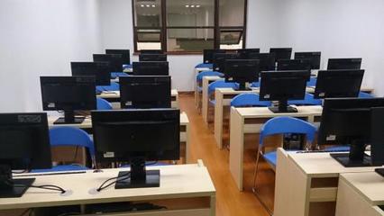 這些,就是你選擇保定宏遠計算機職業培訓學校的理由!